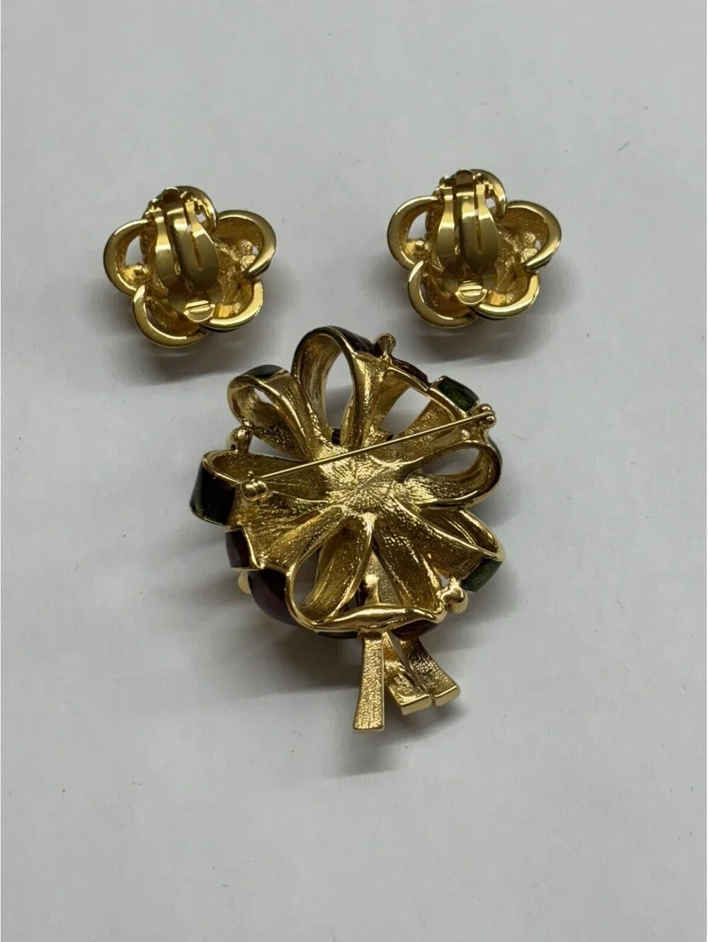 Joan Rivers Purple and Green Enamel Rhinestone Ribbon Bow Brooch and earrings